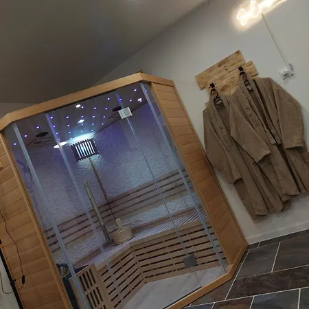 Apartmanhotel Soevasion- Avec Jacuzzi Et Sauna Privatif Proche Arras 3*