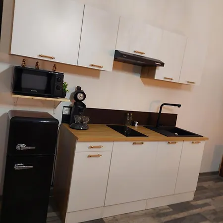 Apartmanhotel Soevasion- Avec Jacuzzi Et Sauna Privatif Proche Arras 3*